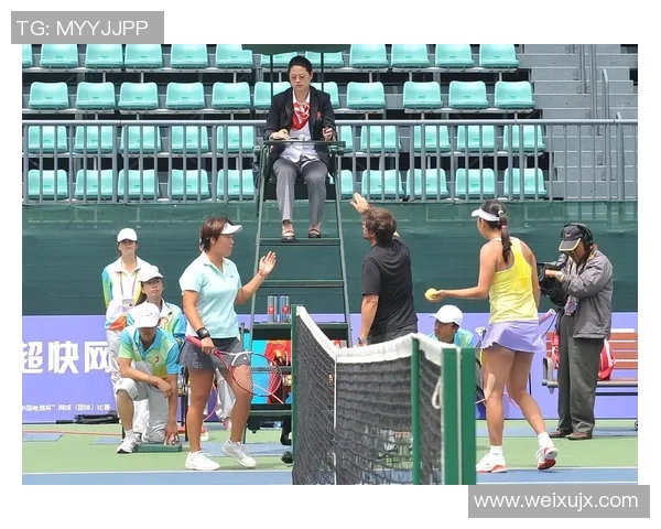 南京网球队状态引发热议球迷对表现与战术产生分歧