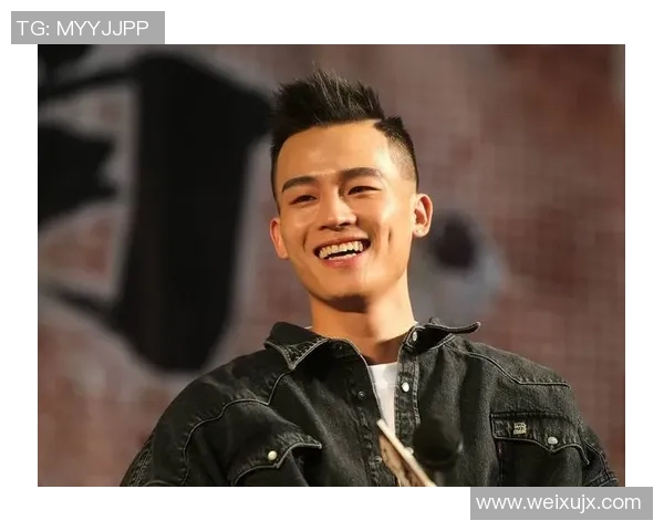 欧豪足球明星背后的故事与成就揭秘 欧豪足球明星背后的故事与成就揭秘