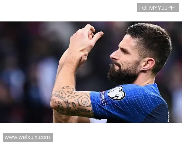 法国足球明星吉鲁的传奇之路与辉煌成就解析