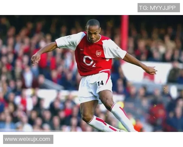 天成足球明星的真实身份揭晓你绝对想不到的传奇球员